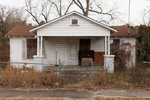 view of front of home with a porch