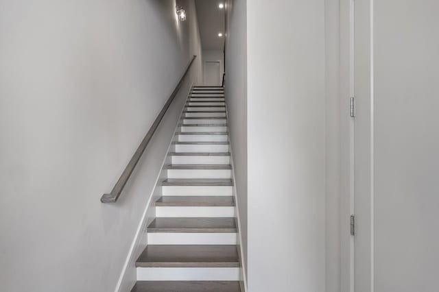 133 City View Ct NE, Atlanta, GA 30308 - stairway featuring a high ceiling