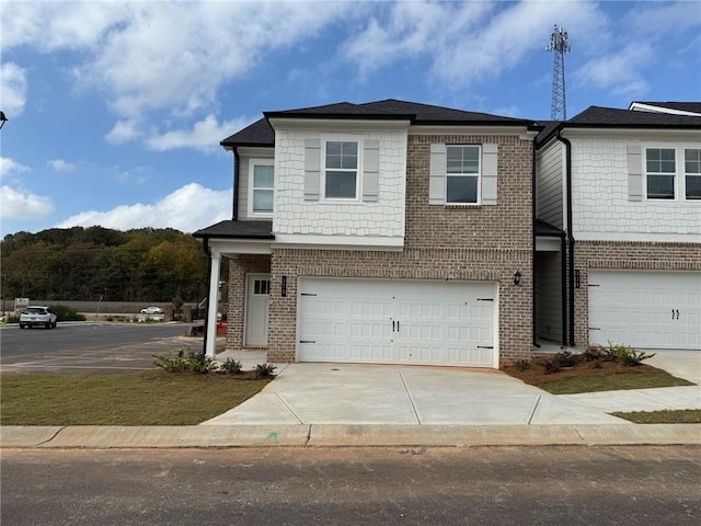 view of front of house featuring a garage