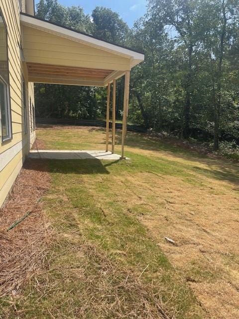 222 Silvercrest Dr, Acworth, GA 30101 - view of grassy yard