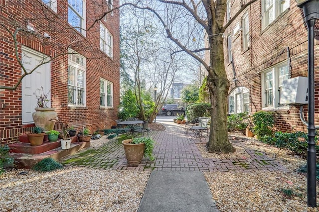 690 Piedmont Ave NE Unit 17, Atlanta, GA 30308 - view of yard with a patio