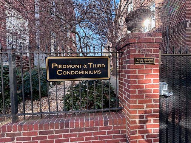 690 Piedmont Ave NE Unit 17, Atlanta, GA 30308 - community / neighborhood sign with fence
