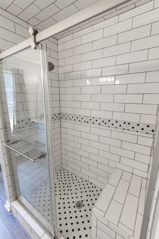 706 Hillmont Dr, Loganville, GA 30052 - full bathroom with a stall shower