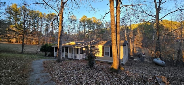 view of front of property with a porch