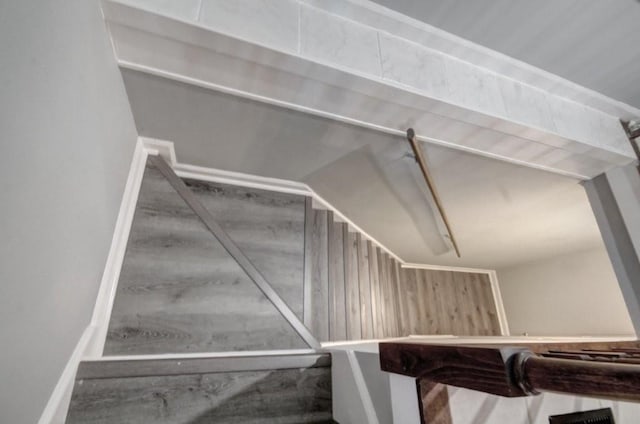 2773 Hawk Trace Ct NE, Marietta, GA 30066 - view of staircase
