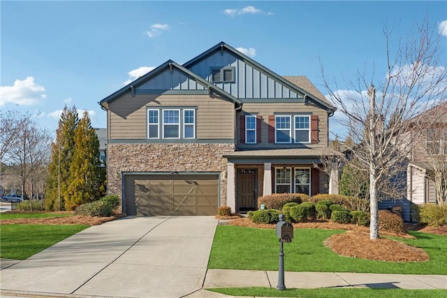 craftsman-style house with a garage and a front lawn