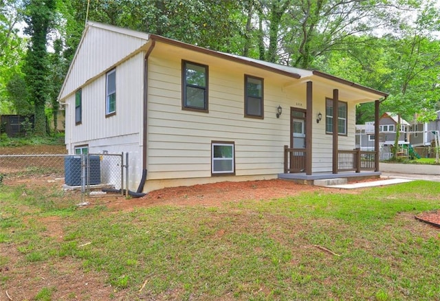 6454 Boca Grande Blvd, Forest Park, GA 30297 - view of front of home with central air condition unit and a porch