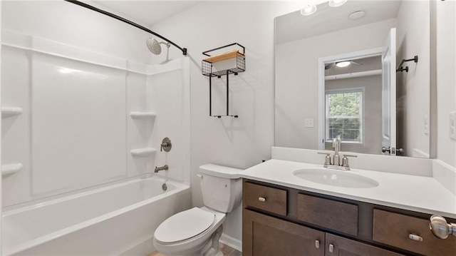 1570 Halbrook Pl, Marietta, GA 30008 - bathroom featuring toilet, bathing tub / shower combination, and vanity