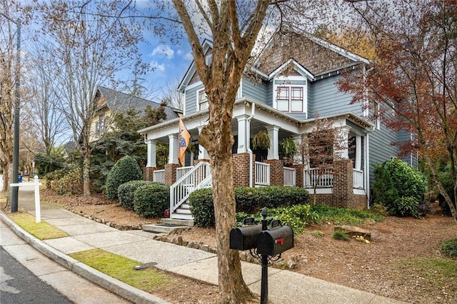 view of front of property with covered porch