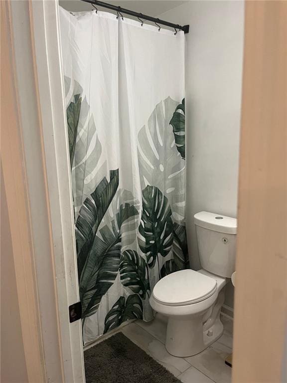 162 Camden Woods Dr, Dallas, GA 30157 - bathroom with a shower with shower curtain