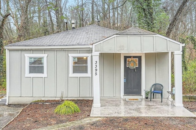 view of outbuilding