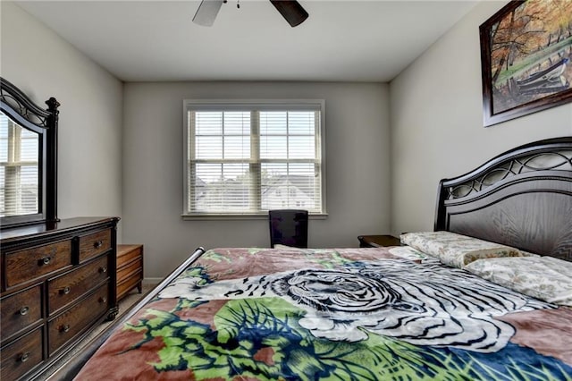 bedroom with a ceiling fan