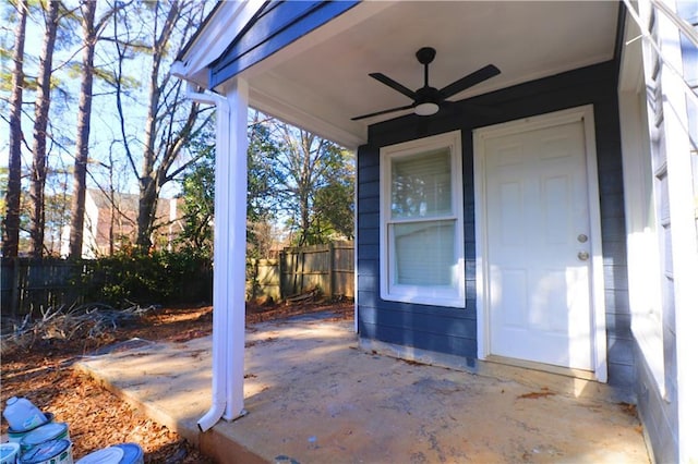 view of patio with ceiling fan