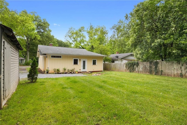 315 W Ave, Cartersville, GA 30120 - rear view of house with a chimney