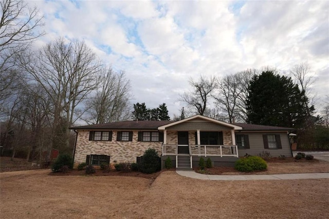 view of front of house featuring covered porch