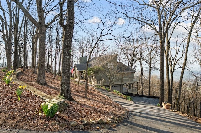 view of front of home with driveway