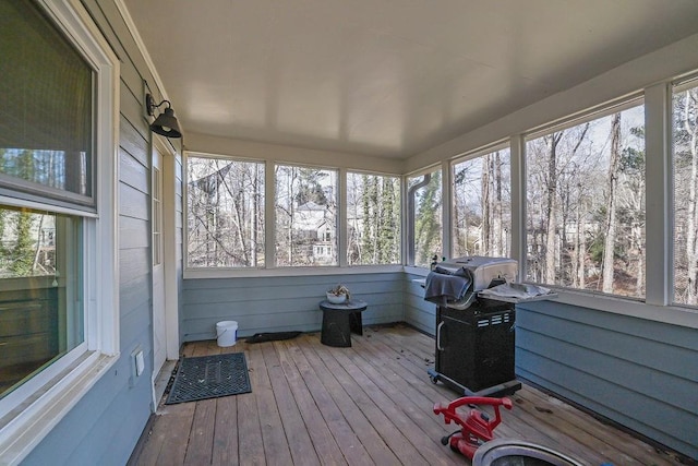 view of sunroom / solarium