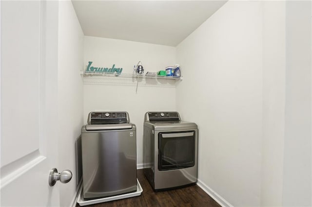 5225 Stonehaven Vw, Cumming, GA 30040 - laundry area with washing machine and dryer, dark wood-style flooring, and baseboards