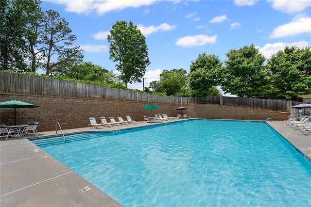 29 Lankford Rd, Tucker, GA 30084 - community pool with a fenced backyard and a patio