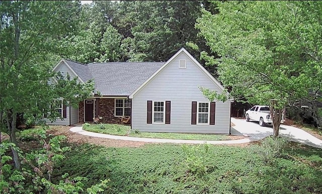7675 Lanier View Rdg, Cumming, GA 30041 - view of front of property with roof with shingles