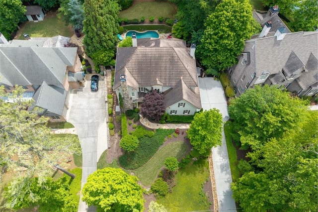 view from above of property featuring a pool