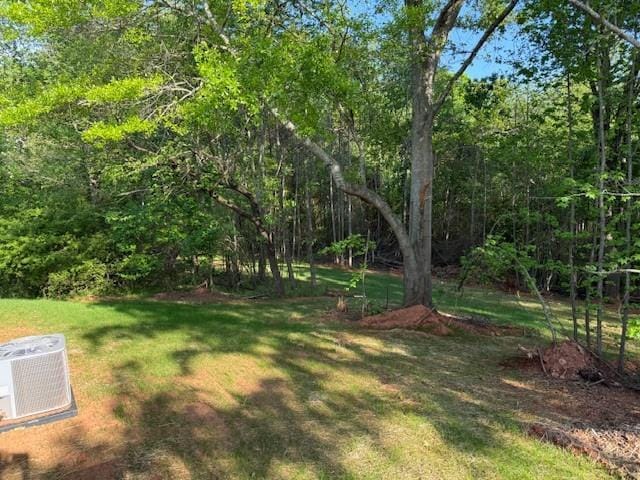 332 Dewaters Rd, Commerce, GA 30529 - view of grassy yard