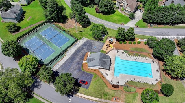 5385 Spotted Fawn Ct, Suwanee, GA 30024 - aerial view of a pool