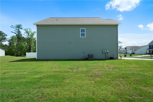 22 Mossy Oaks Ln NE, Rome, GA 30165 - view of side of home featuring a yard and central AC
