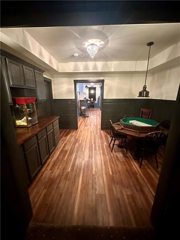 rec room featuring hardwood / wood-style floors