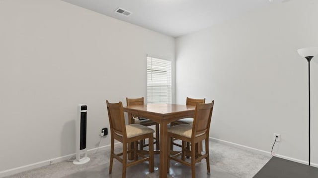 305 Knights Ct, Canton, GA 30115 - dining space featuring visible vents, carpet flooring, and baseboards