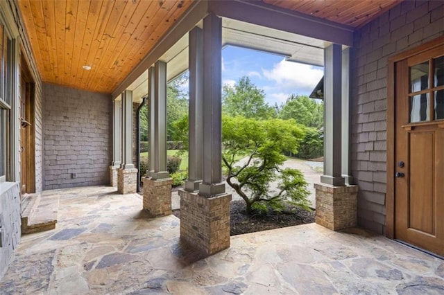 view of patio / terrace with covered porch