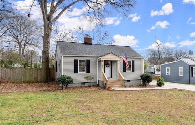 bungalow with a front lawn