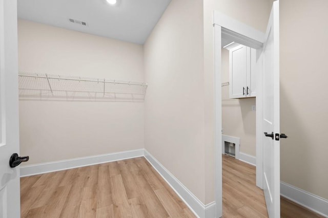 130 Doris Path, Dallas, GA 30157 - spacious closet featuring light wood-style flooring