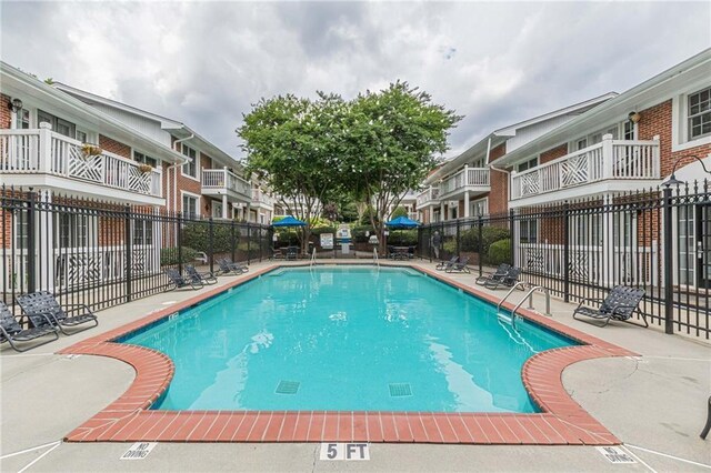 869 Briarcliff Rd NE Unit B20, Atlanta, GA 30306 - community pool with a patio