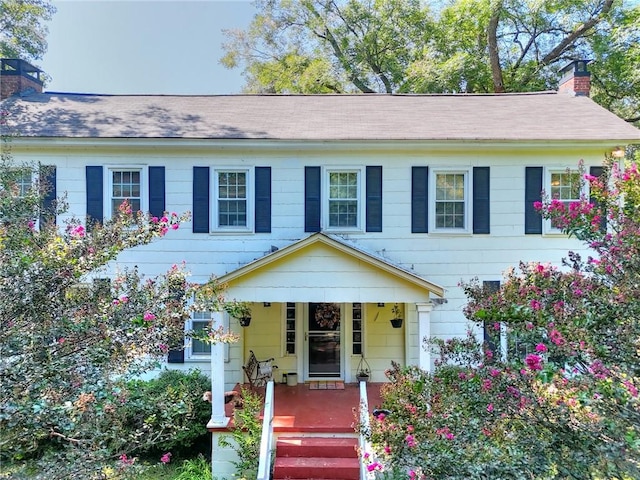 view of front of home featuring a porch