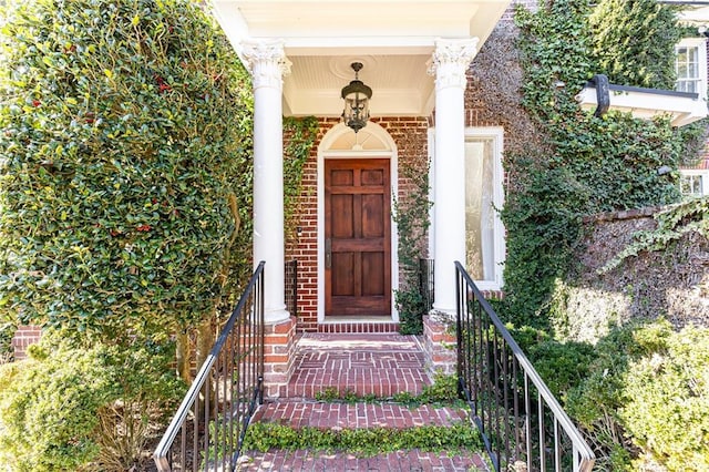 view of entrance to property