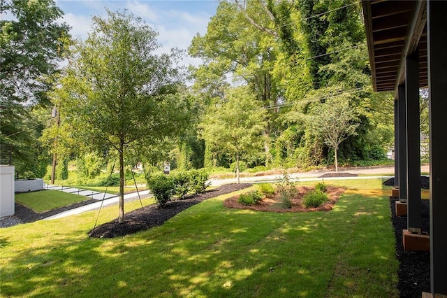 3117 Robinson Ave, Scottdale, GA 30079 - view of grassy yard
