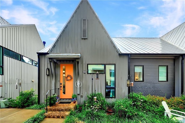 10862 Serenbe Ln, Chattahoochee Hills, GA 30268 - view of front of property with a metal roof, a standing seam roof, and board and batten siding