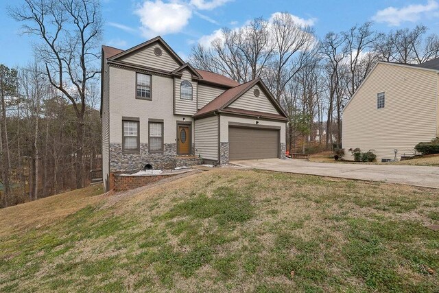 view of front property featuring a garage