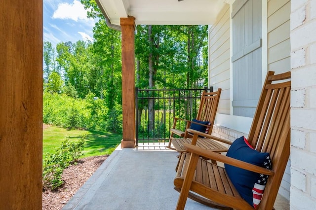 1013 Liberty Springs Dr, Woodstock, GA 30188 - view of covered porch