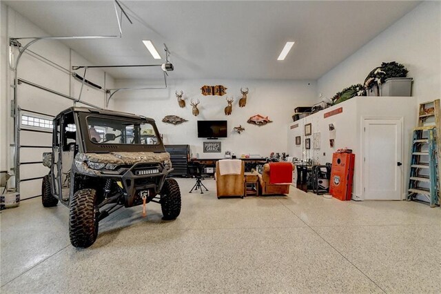 132 Swift Creek Way, Jefferson, GA 30549 - garage featuring a garage door opener
