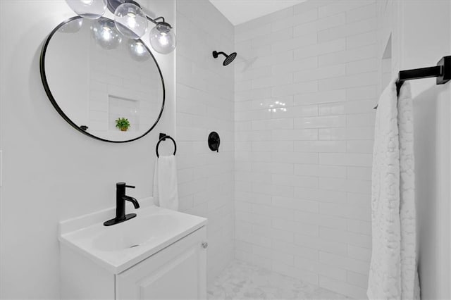5689 Woodland Dr, Acworth, GA 30102 - full bathroom featuring vanity and tiled shower