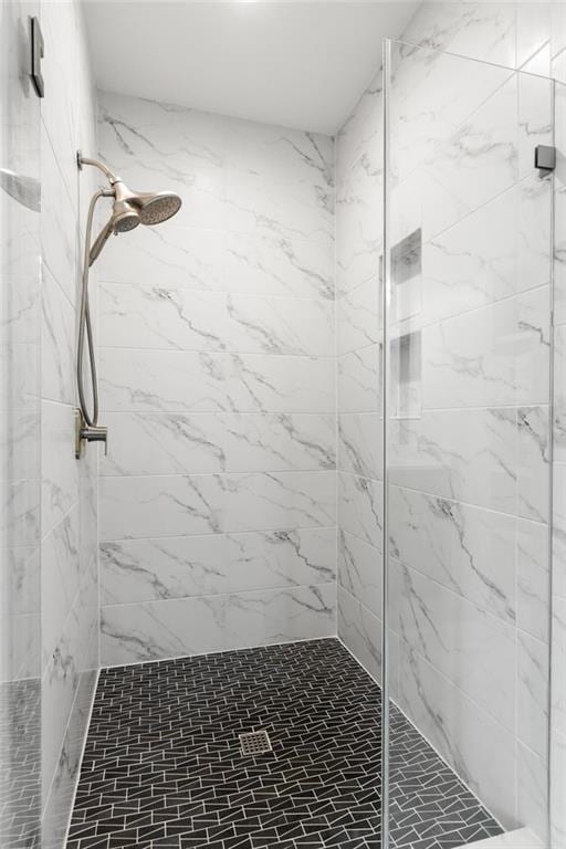 3484 Orchard St, Atlanta, GA 30354 - bathroom featuring a stall shower