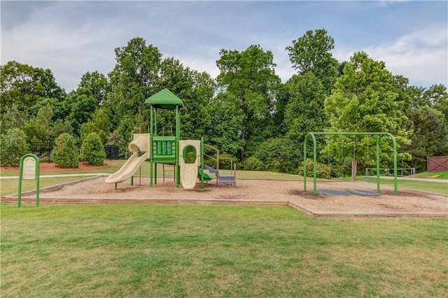 1102 Kingswood Way, Hoschton, GA 30548 - communal playground with a yard