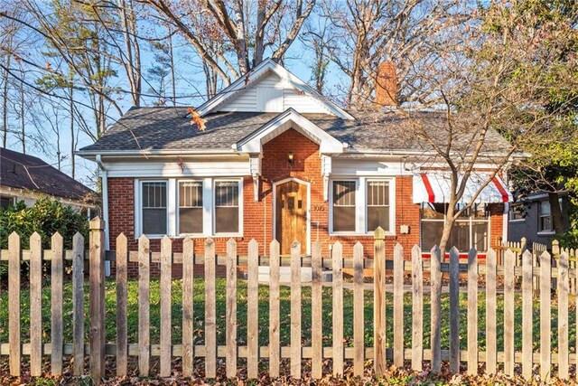 view of front of property