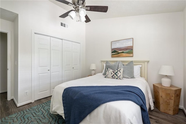 448 Teal Ct, Roswell, GA 30076 - bedroom featuring baseboards, a closet, wood finished floors, and visible vents
