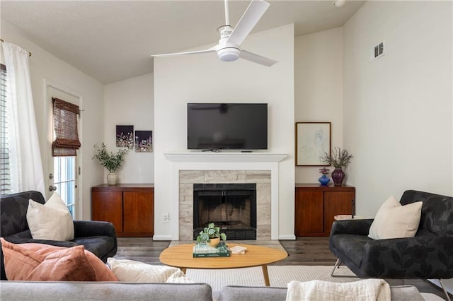 448 Teal Ct, Roswell, GA 30076 - living room with visible vents, a ceiling fan, lofted ceiling, and wood finished floors