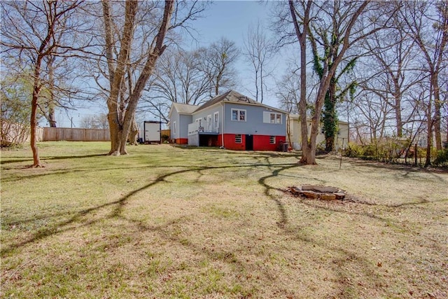 view of yard featuring fence