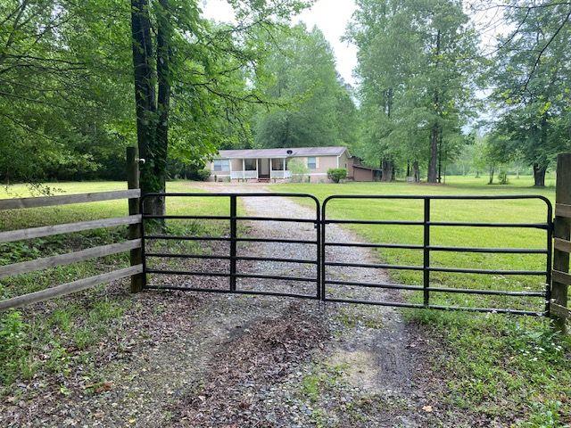 209 Horton Rd, Dahlonega, GA 30533