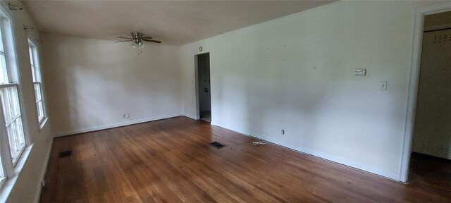 2980 Wanda Cir SW, Atlanta, GA 30315 - empty room featuring wood finished floors, plenty of natural light, and ceiling fan